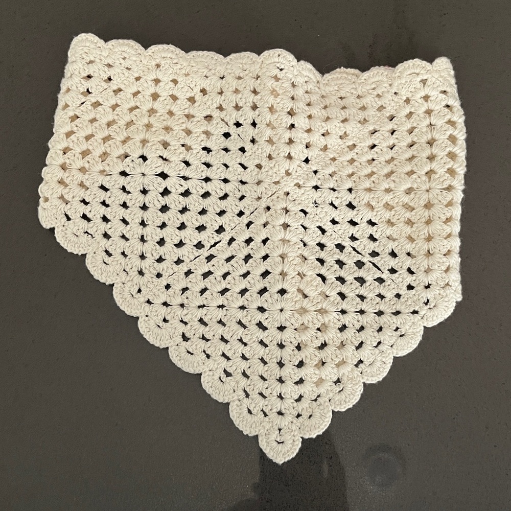 NWOT American Eagle Crochet head Scarf bandana